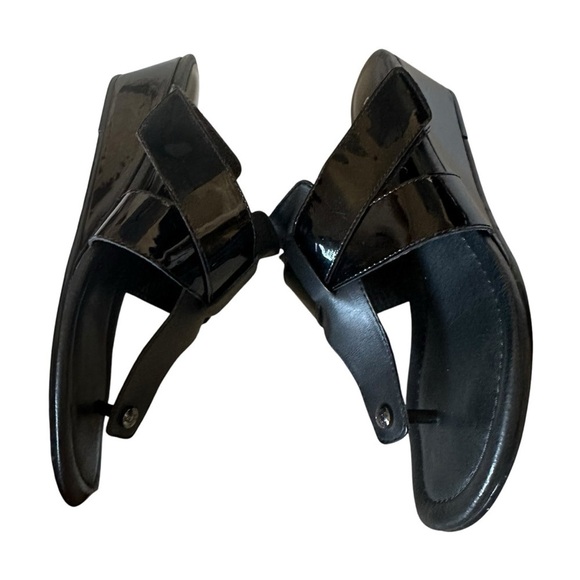 DONALD J PLINER DITO TOE POST MIXED MATERIAL WEDGE SANDALS SIZE 7.5 - Picture 5 of 12